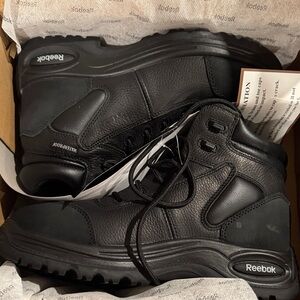 Reebok Men's Black Leather Boots